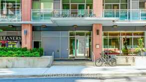 1307 - 15 BRUYERES MEWS Toronto