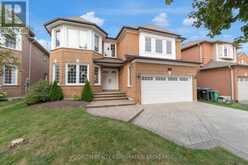 13 BLUE OAK AVENUE Brampton