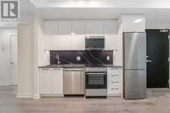 41 - 861 SHEPPARD AVENUE W Toronto