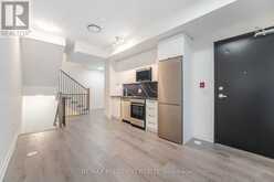 41 - 861 SHEPPARD AVENUE W Toronto