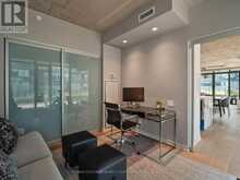 810 - 650 KING STREET W Toronto