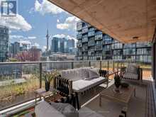 810 - 650 KING STREET W Toronto