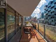 810 - 650 KING STREET W Toronto