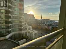 620 - 230 QUEEN QUAY W Toronto