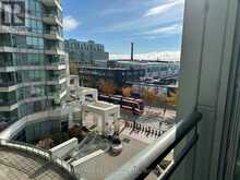 620 - 230 QUEEN QUAY W Toronto