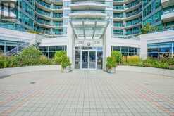 620 - 230 QUEEN QUAY W Toronto