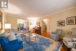 195 UPPER CANADA DRIVE Toronto