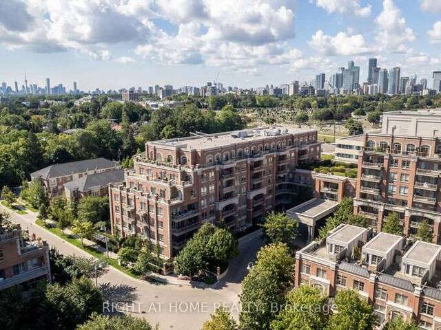 306 - 20 BURKEBROOK PLACE Toronto Ontario