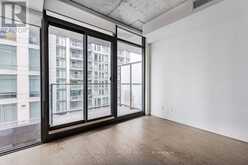 814 - 111 BATHURST STREET Toronto