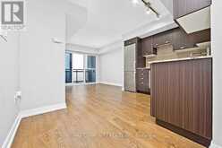 1724 - 275 VILLAGE GREEN SQUARE Toronto