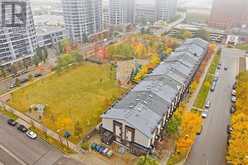 1724 - 275 VILLAGE GREEN SQUARE Toronto