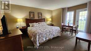 2074/75 - 90 HIGHLAND DRIVE Oro-Medonte