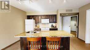 2074/75 - 90 HIGHLAND DRIVE Oro-Medonte