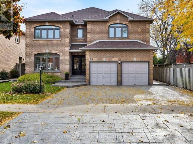 98 RIVER GLEN BOULEVARD Oakville Ontario