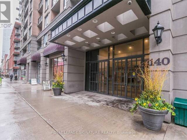 702 - 140 SIMCOE STREET Toronto Ontario