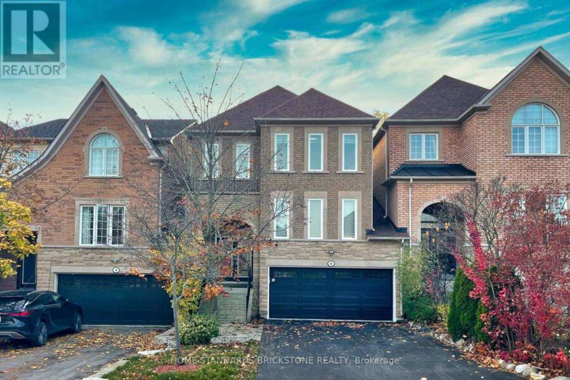 6 HARVEST COURT Richmond Hill