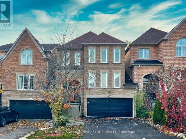 6 HARVEST COURT Richmond Hill Ontario