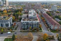 218 - 21 CLAIRTRELL ROAD Toronto