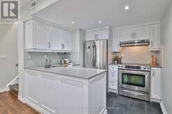 15 - 83 LILLIAN STREET Toronto