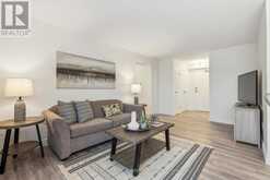 901 - 20 WILLIAM ROE BOULEVARD Newmarket