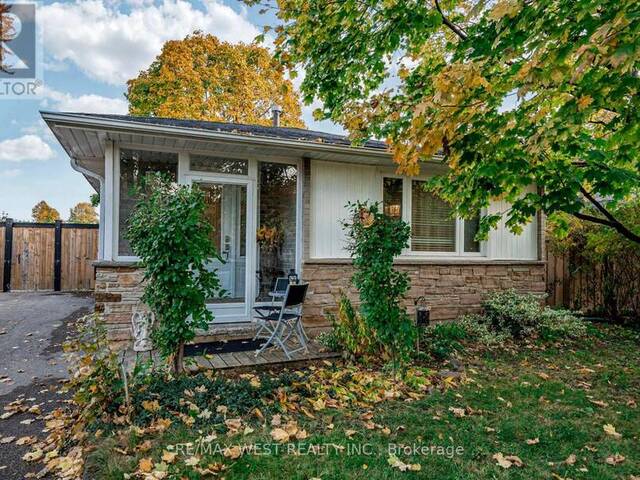 33 HERKLEY DRIVE Brampton Ontario