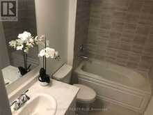 238 - 102 GROVEWOOD COMMON CIRCLE Oakville