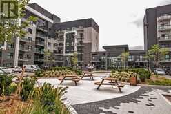 238 - 102 GROVEWOOD COMMON CIRCLE Oakville