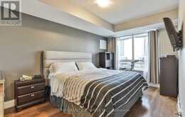 401 - 1 DE BOERS DRIVE Toronto