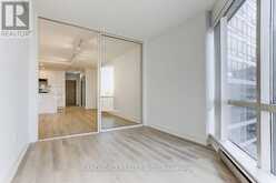 1319 - 1001 BAY STREET Toronto