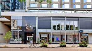 704 - 155 YORKVILLE AVENUE Toronto