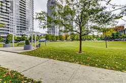 1323 - 275 VILLAGE GREEN SQUARE Toronto