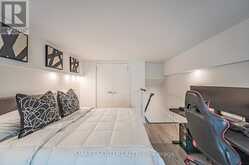 825 - 111 ST CLAIR AVENUE W Toronto