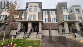 72 PUISAYA DRIVE Richmond Hill