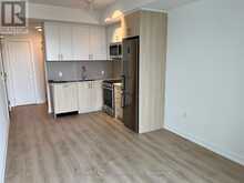 302 - 1195 THE QUEENSWAY Toronto