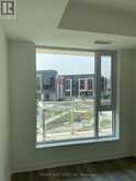 215 - 6 DAVID EYER ROAD Richmond Hill