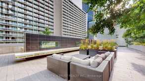 4604 - 386 YONGE STREET Toronto