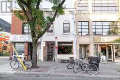 135 OSSINGTON AVENUE Toronto