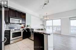 905 - 920 SHEPPARD AVENUE W Toronto