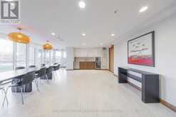 501 - 295 ADELAIDE STREET Toronto