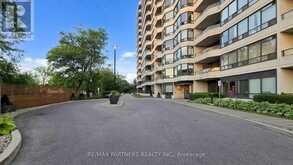 907 - 8501 BAYVIEW AVENUE Richmond Hill