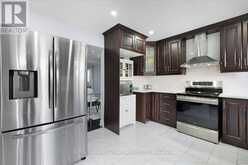 3 MEADOWLARK DRIVE Brampton