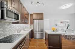 2104 - 35 BALMUTO STREET Toronto