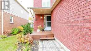 25 LAIDLAW DRIVE Barrie