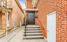 5 CORONA GATE S Brampton