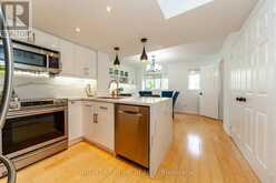 36 - 208 NIAGARA STREET Toronto