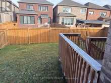 12 IXWORTH CIRCLE Brampton