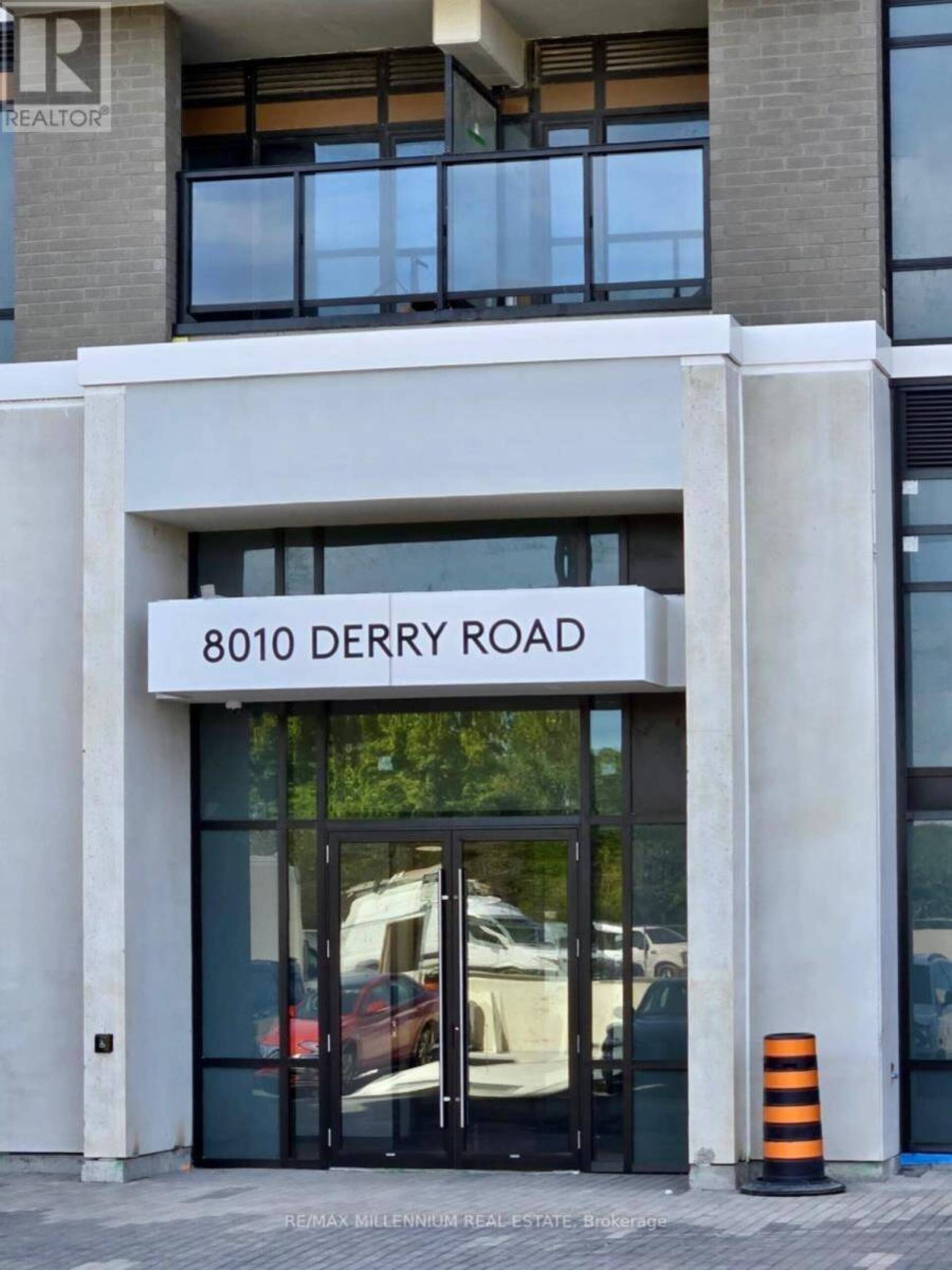 1806 - 8010 DERRY ROAD Milton