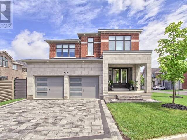 92 MAPLE FIELDS CIRCLE Aurora Ontario