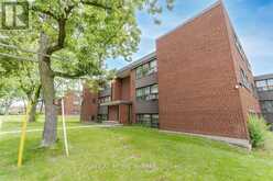 C5 - 33 FLAMBOROUGH DRIVE Toronto