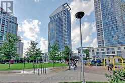 2602 - 36 LEE CENTRE DRIVE Toronto